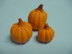 3 Pumpkins for Halloween